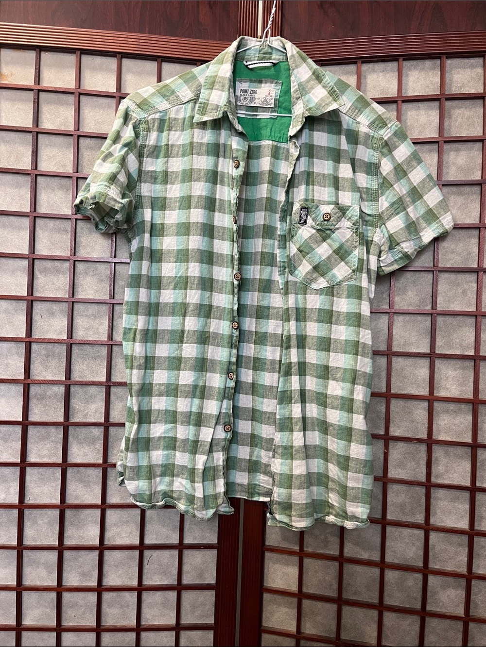 Point Zero Green and White Plaid Short-Sleeve Button-Down Shirt